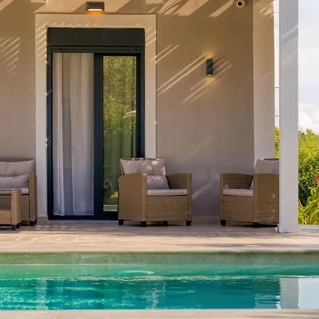 Valeria Luxury - Private Pool - Nestled In Olive Groves Near Tsilivi Vila Plános
