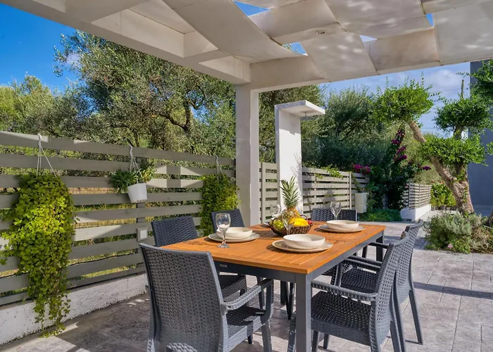 Valeria Luxury - Private Pool - Nestled In Olive Groves Near Tsilivi Villa