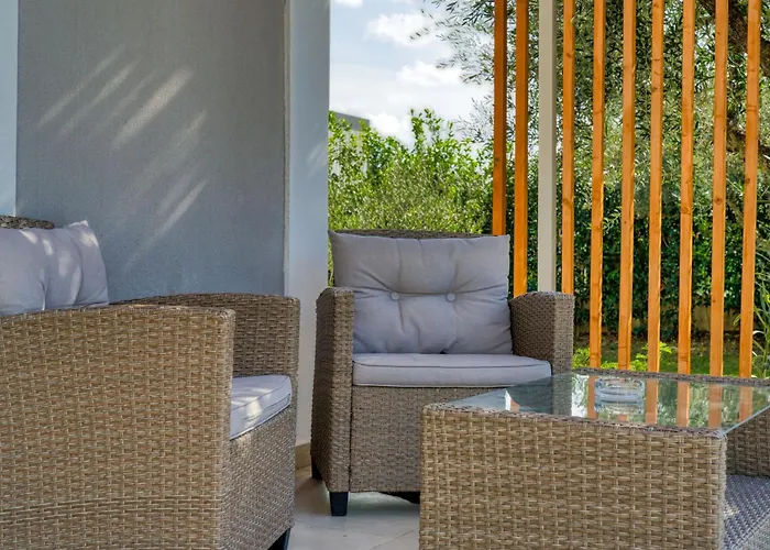 Villa Valeria Luxury - Private Pool - Nestled In Olive Groves Near Tsilivi Plános