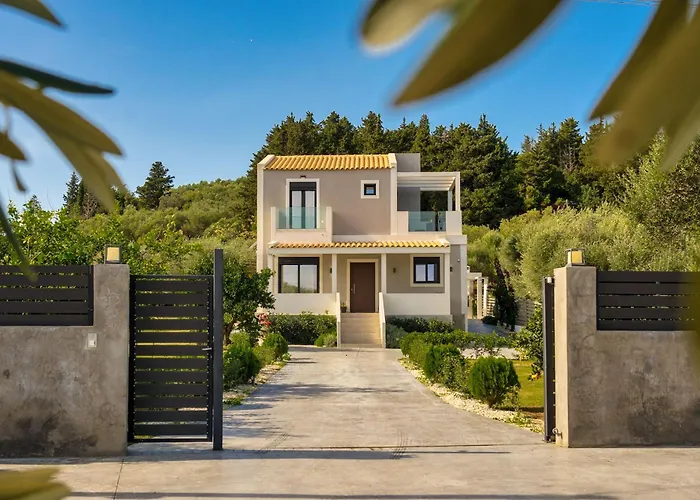 Villa Valeria Luxury - Private Pool - Nestled In Olive Groves Near Tsilivi Plános