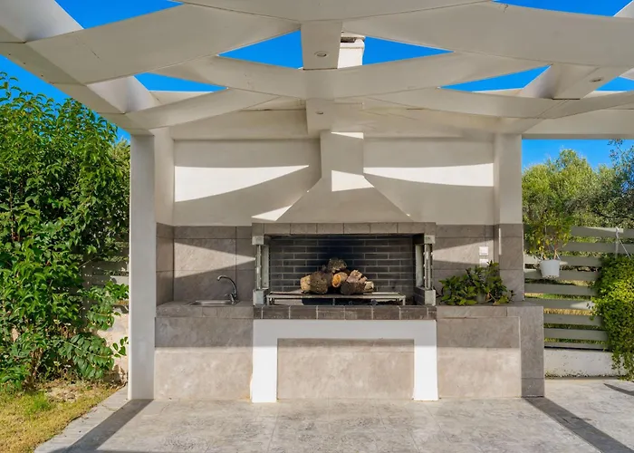 Villa Valeria Luxury - Private Pool - Nestled In Olive Groves Near Tsilivi *