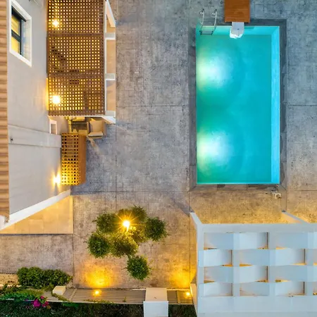 Valeria Private Villa Plánosz