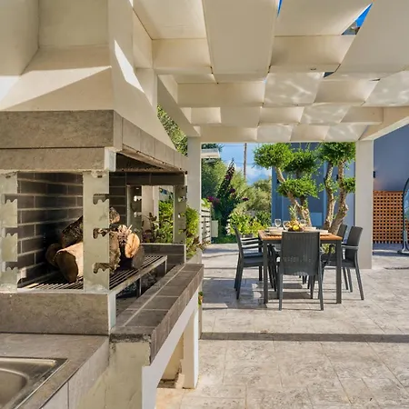 Valeria Private Villa