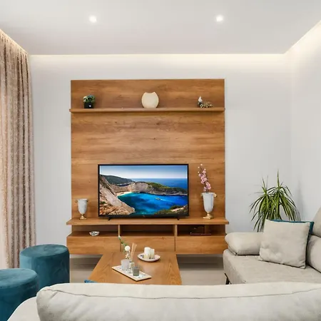 Valeria Private Villa