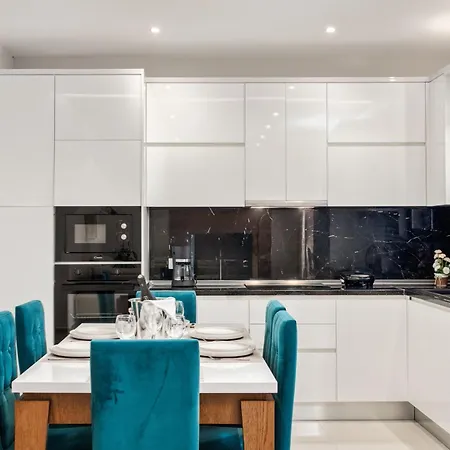 Valeria Private Villa